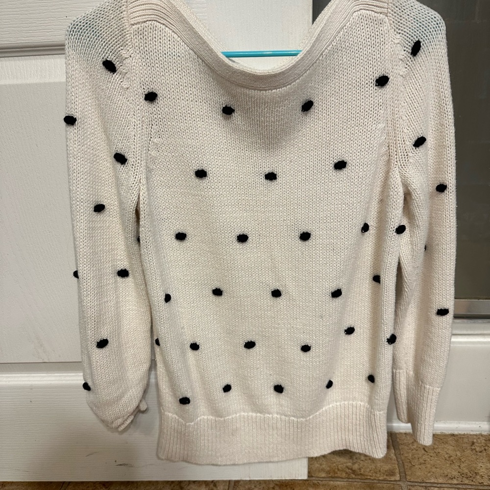 Loft white w/ black polka dot. Sz sm